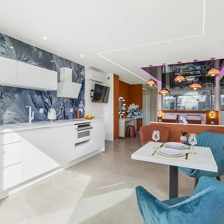 Village Naturiste R4n - Obsession Heliopolis Sea View אגדה