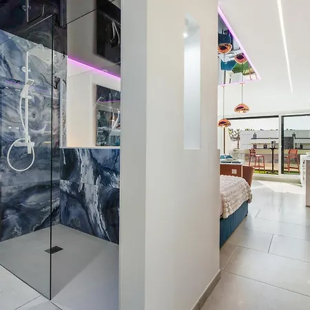 Village Naturiste R4n - Obsession Heliopolis Sea View * אגדה